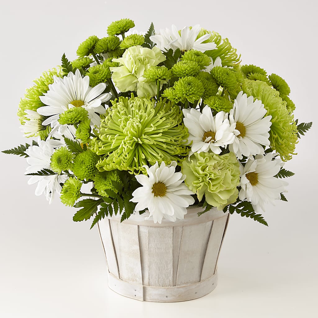 Lucky Charm Basket (Standard) – Depot Des Fleurs, Montreal PQ
