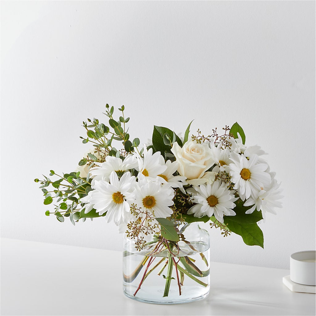 Fresh Linen Bouquet – Depot Des Fleurs, Montreal PQ