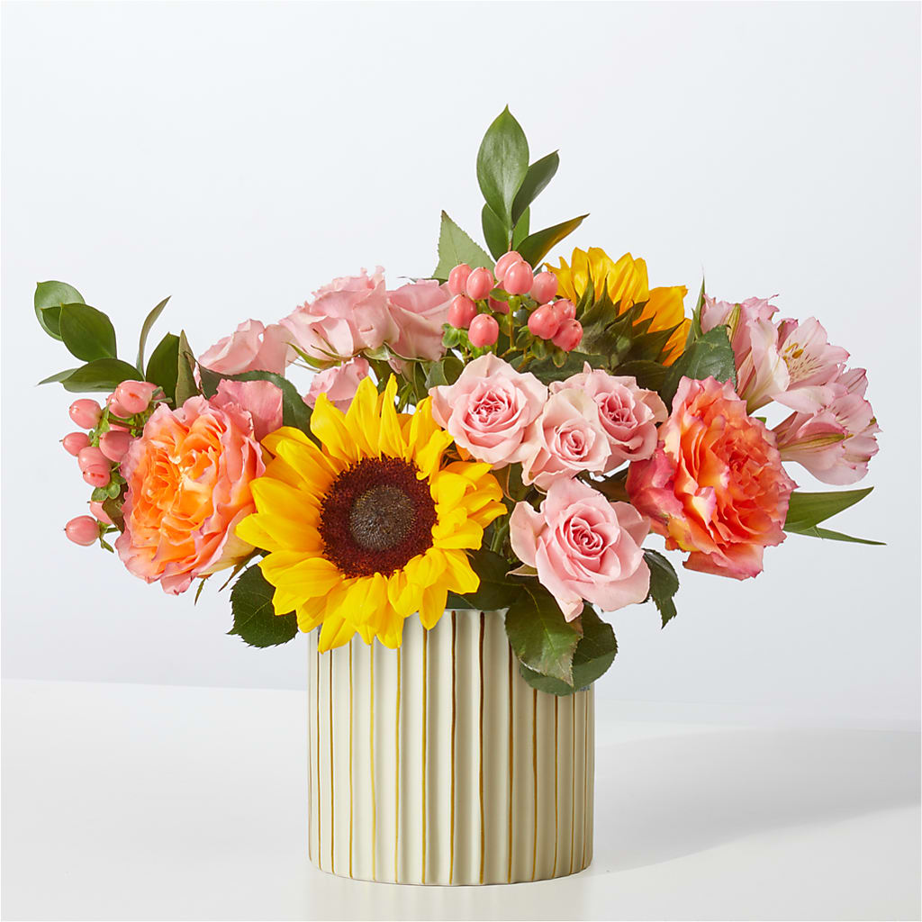 Sun's Out Bouquet – Depot Des Fleurs, Montreal PQ