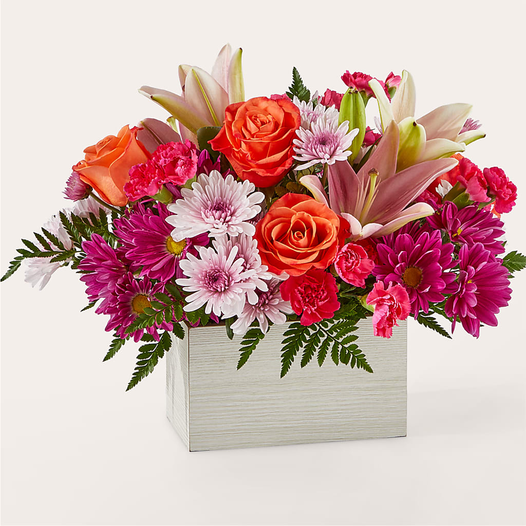 Light of My Life Box Bouquet – Depot Des Fleurs, Montreal PQ