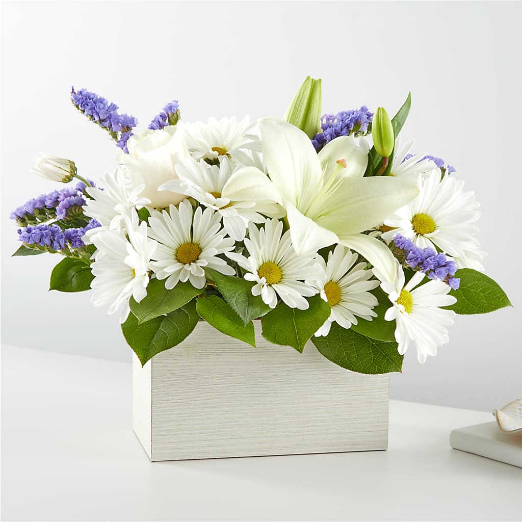 Beyond Blue Box Bouquet – Depot Des Fleurs, Montreal PQ