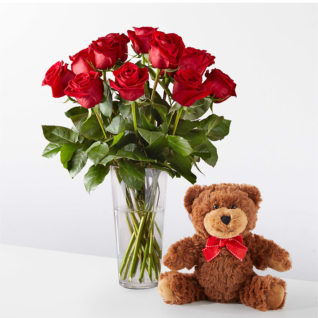 Romantic Long Stem Red Rose Bouquet Bundles – Depot Des Fleurs, Montreal PQ