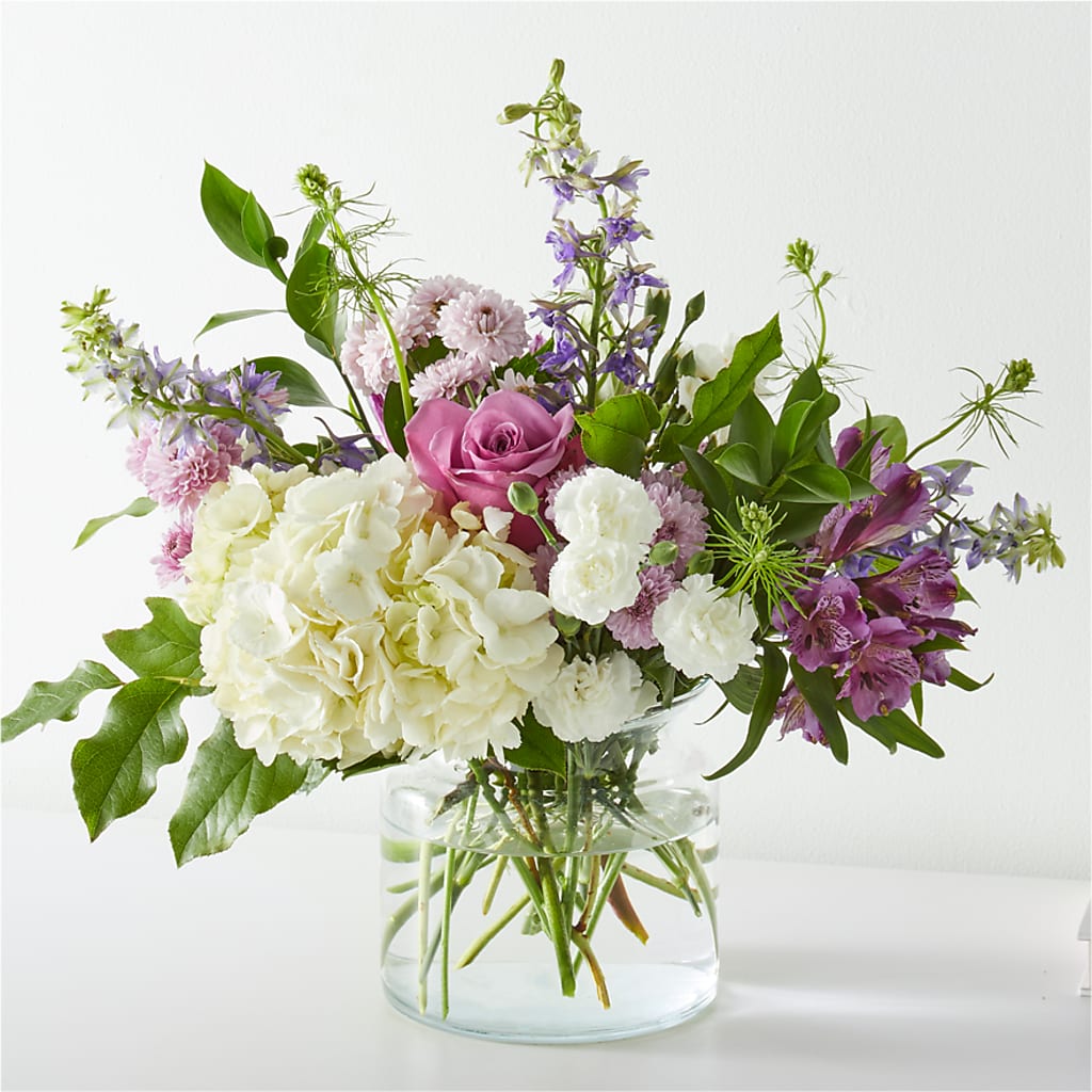 Violet Caress Bouquet – Depot Des Fleurs, Montreal PQ