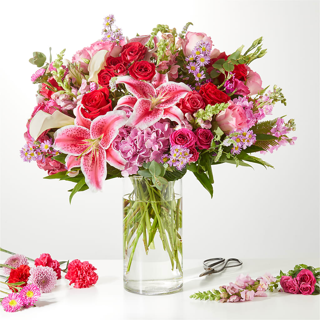 Swooning Over You - A Luxury Florist Original – Depot Des Fleurs, Montreal PQ