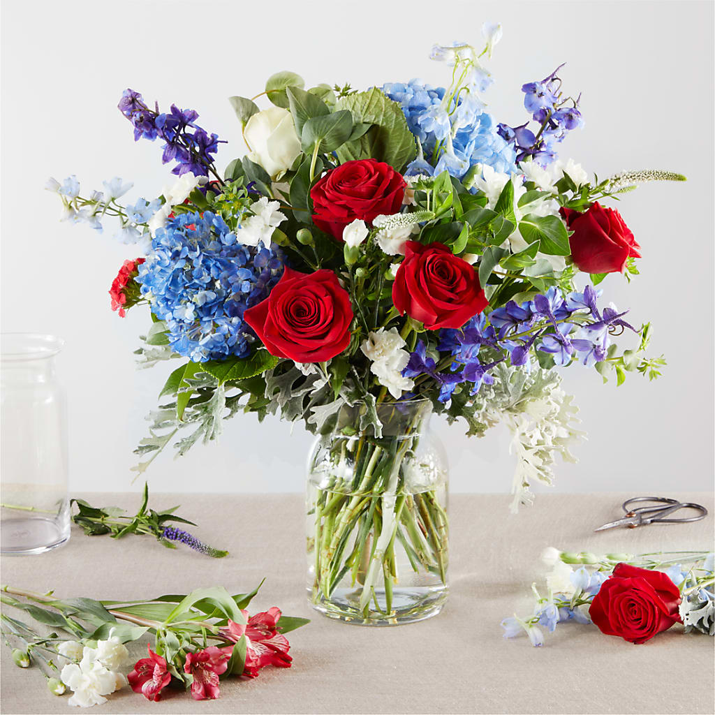 Star Spangled - A Florist Original – Depot Des Fleurs, Montreal PQ