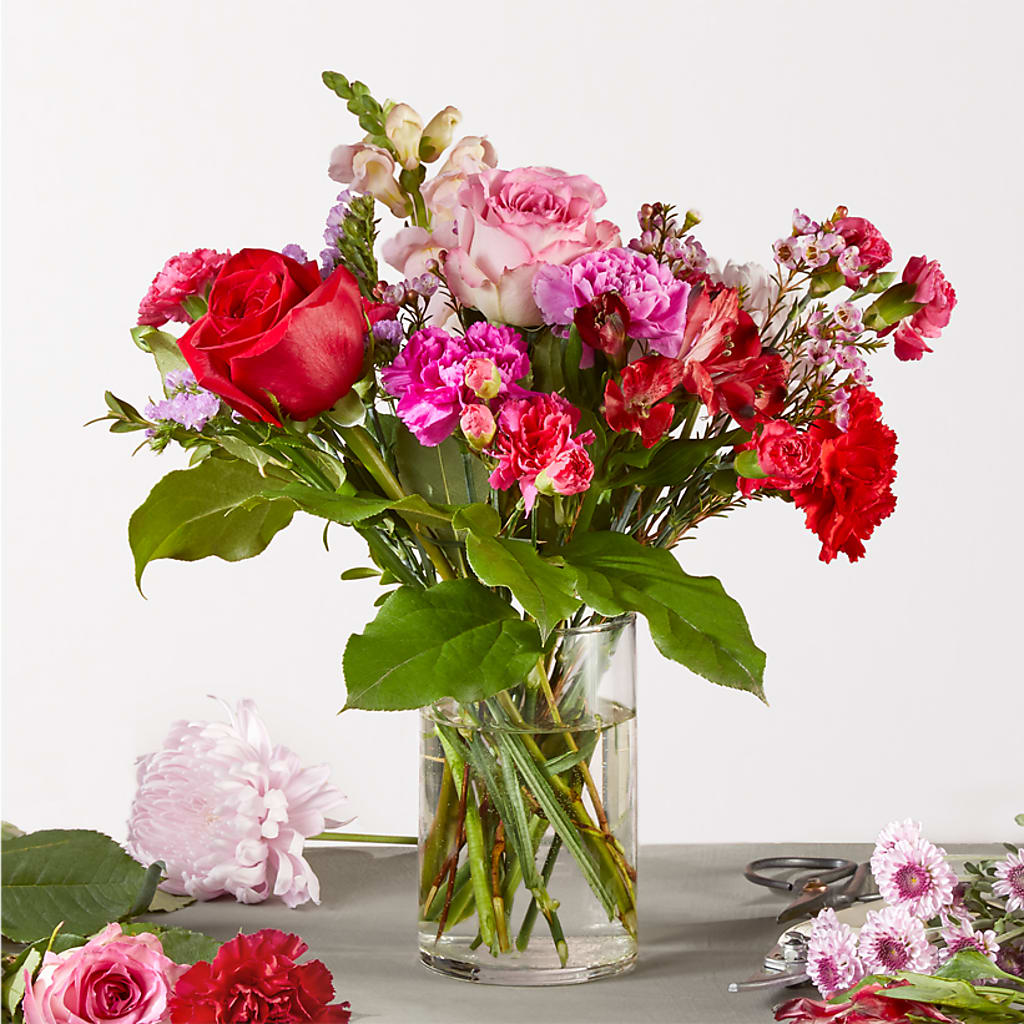 Regal Jewel – A Florist Original – Depot Des Fleurs, Montreal PQ