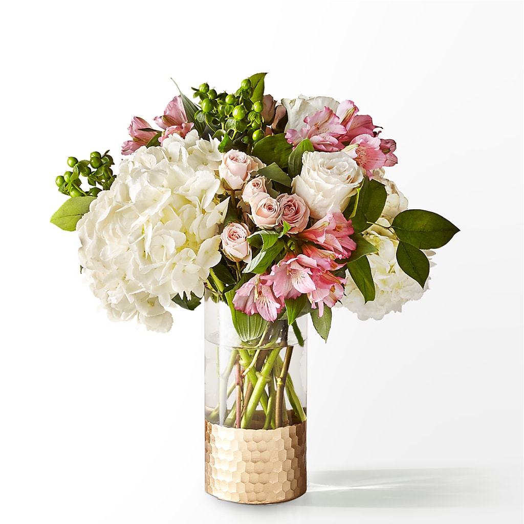 Parisian Stroll Bouquet – Depot Des Fleurs, Montreal PQ
