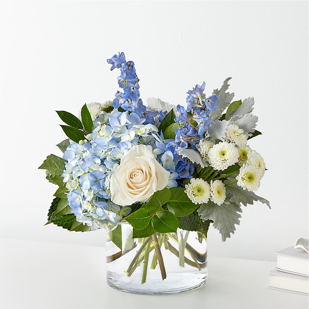 Clear Skies Bouquet – Depot Des Fleurs, Montreal PQ