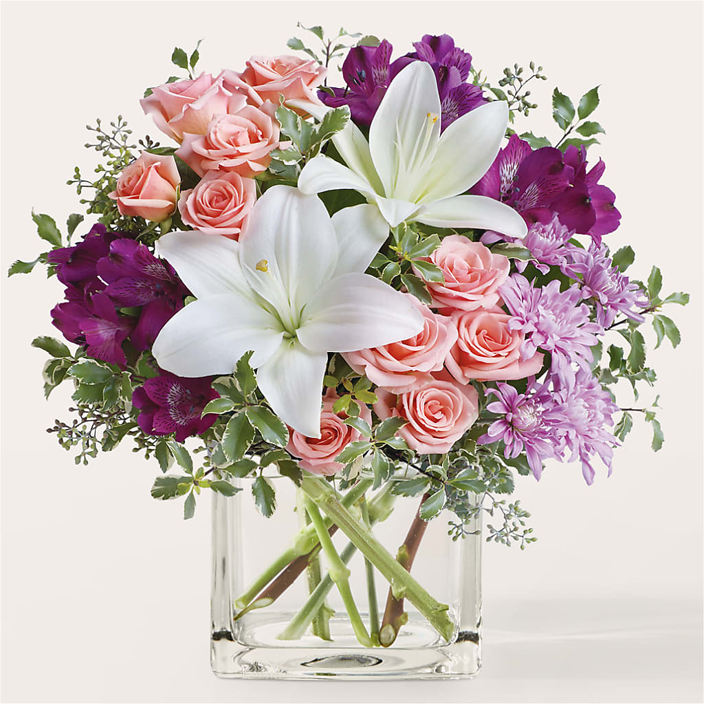 Mani Pedi Bouquet – Depot Des Fleurs, Montreal PQ