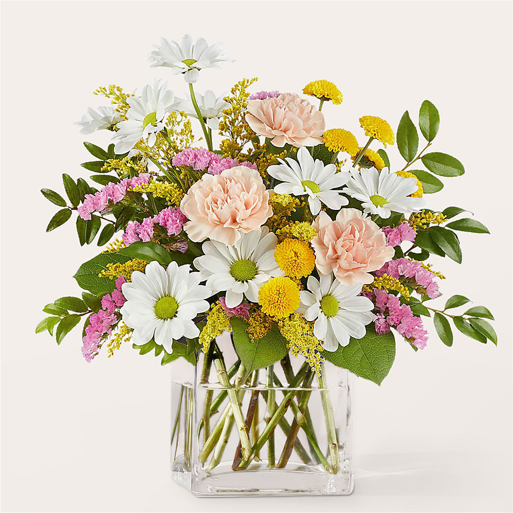 Country Cottage Bouquet – Depot Des Fleurs, Montreal PQ