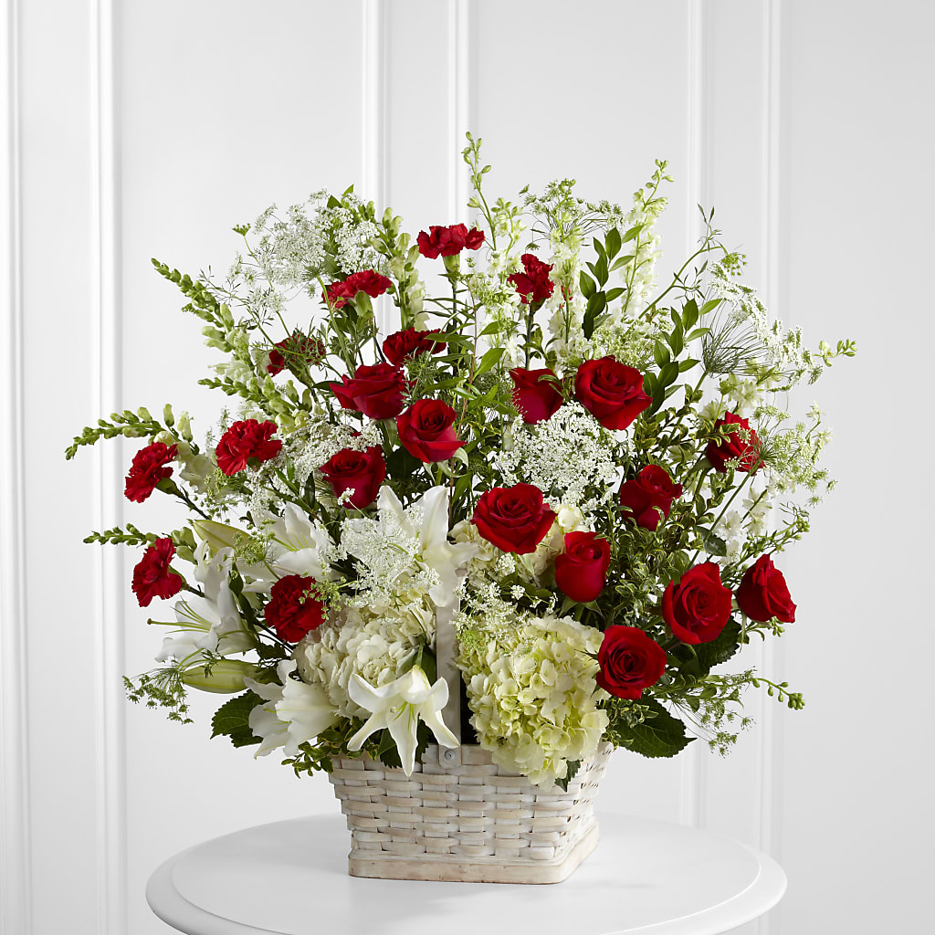In Loving Memory Arrangement – Depot Des Fleurs, Montreal PQ
