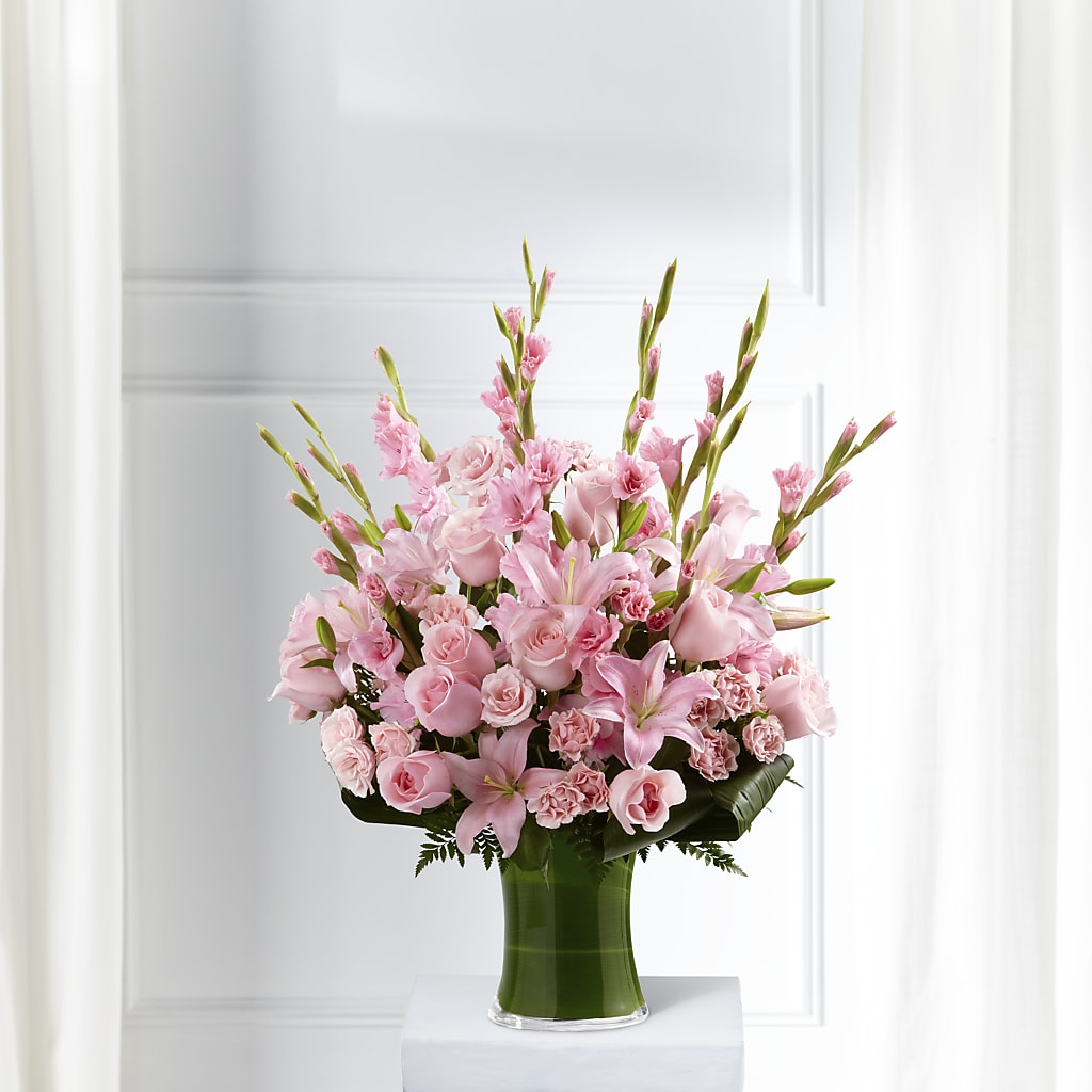 Lovely Tribute Bouquet – Depot Des Fleurs, Montreal PQ