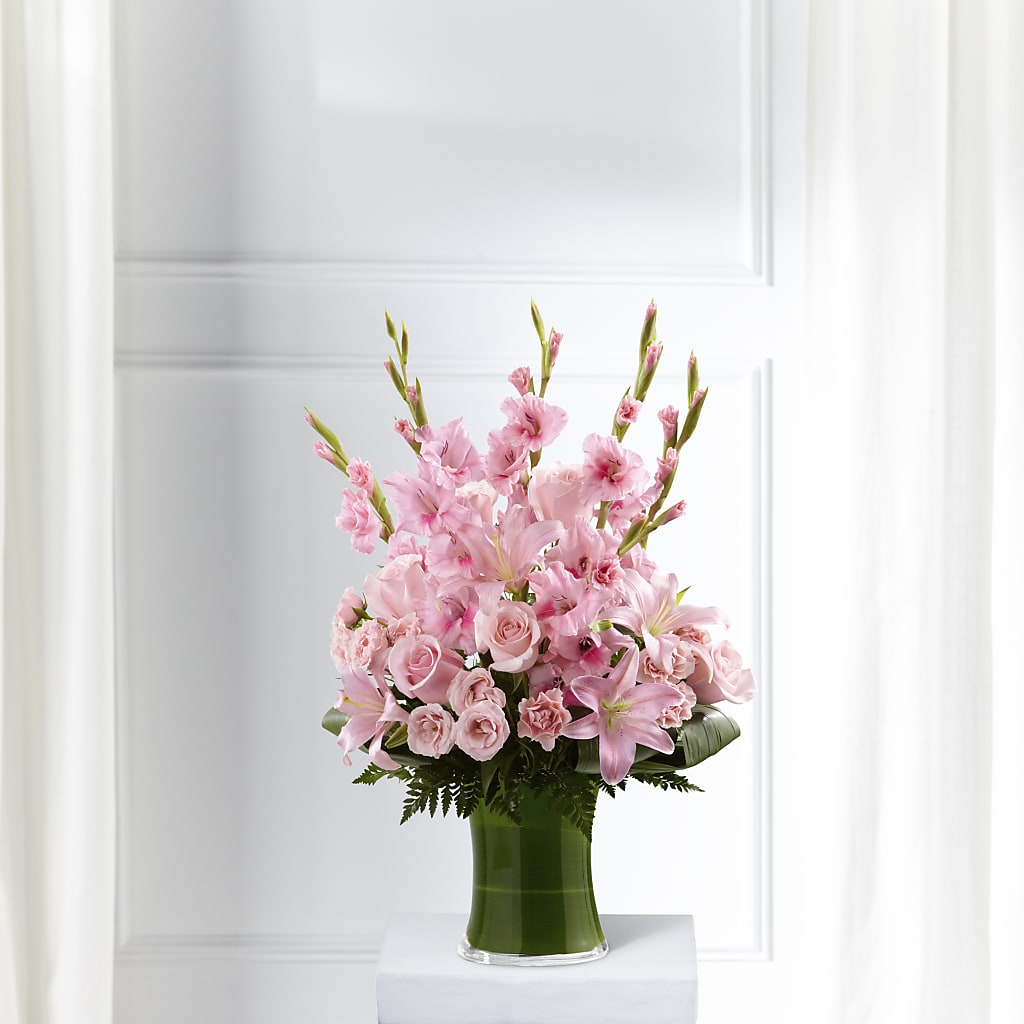 Lovely Tribute Bouquet – Depot Des Fleurs, Montreal PQ
