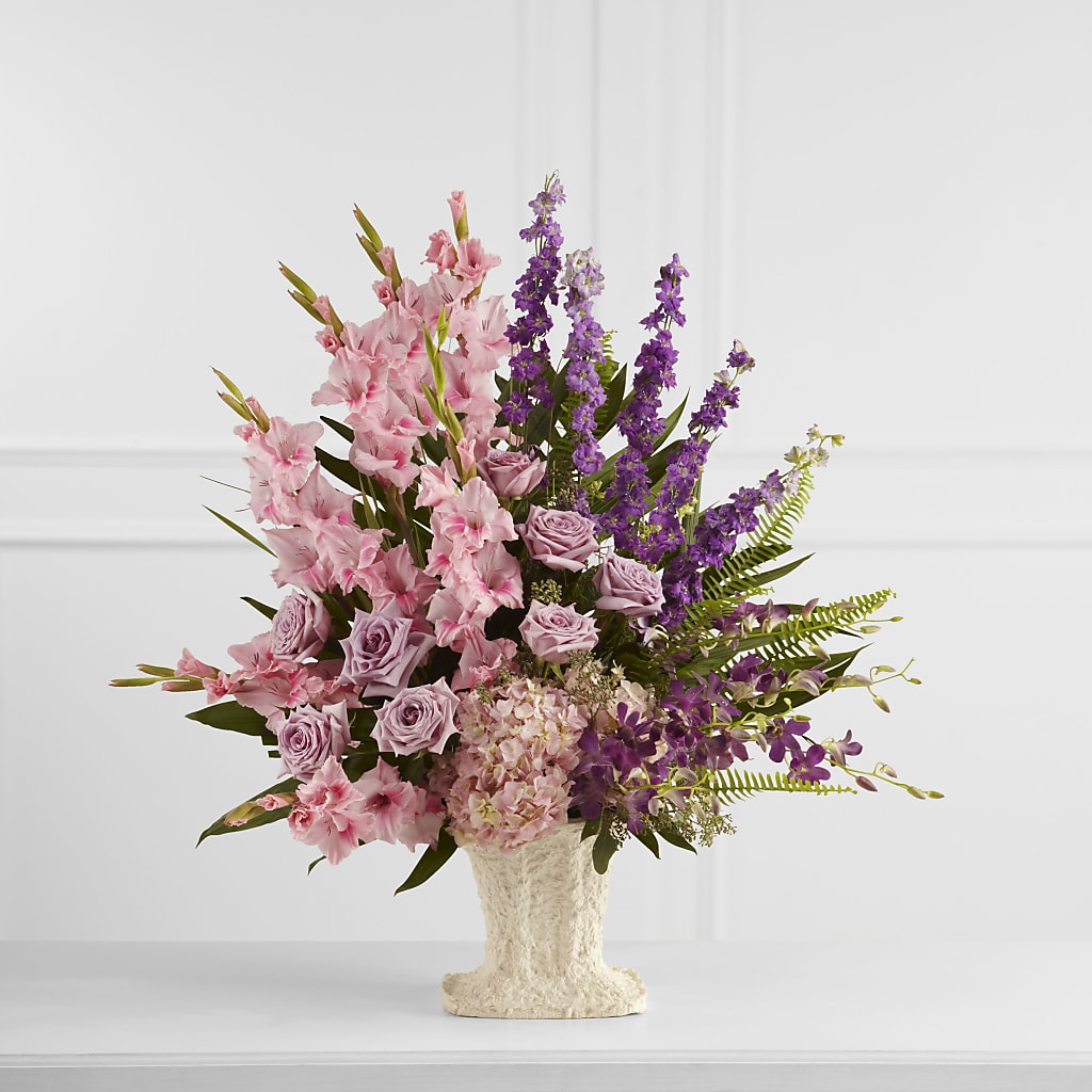 Flowing Garden Arrangement – Depot Des Fleurs, Montreal PQ