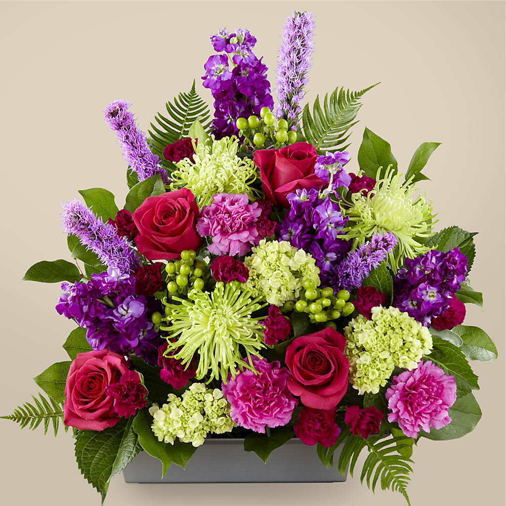 Warm Embrace Arrangement – Depot Des Fleurs, Montreal PQ