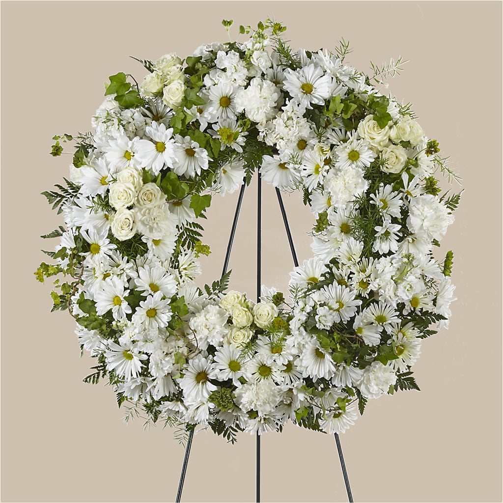 Faithful Wishes Wreath – Depot Des Fleurs, Montreal PQ