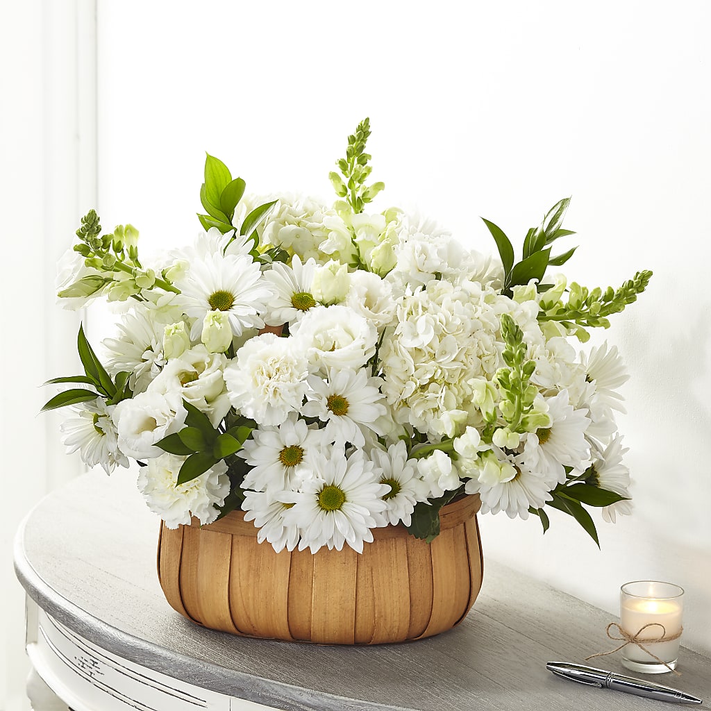 Pure Ivory Basket – Depot Des Fleurs, Montreal PQ