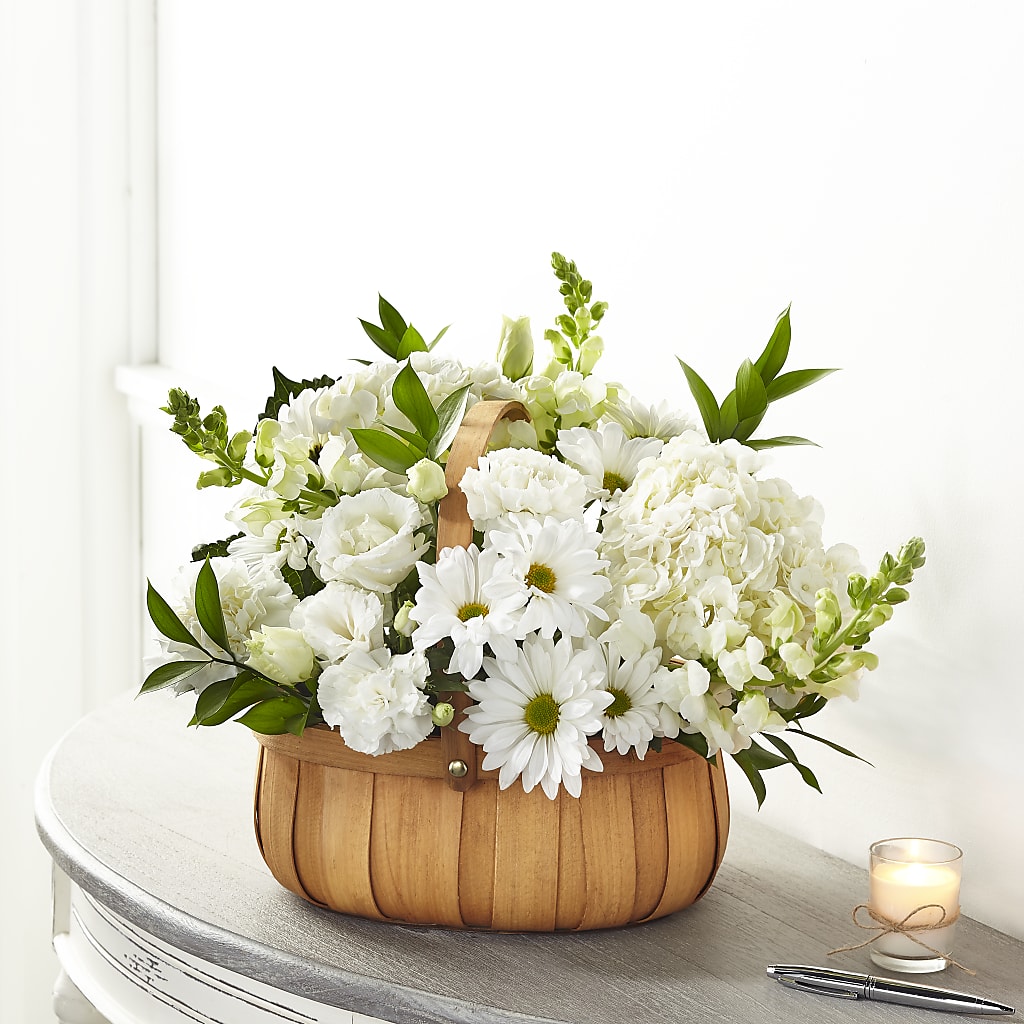 Pure Ivory Basket – Depot Des Fleurs, Montreal PQ