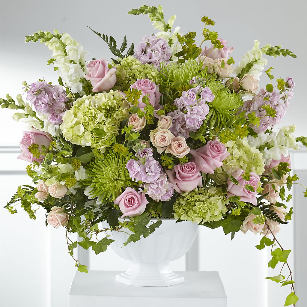 Radiant Embrace Arrangement – Depot Des Fleurs, Montreal PQ