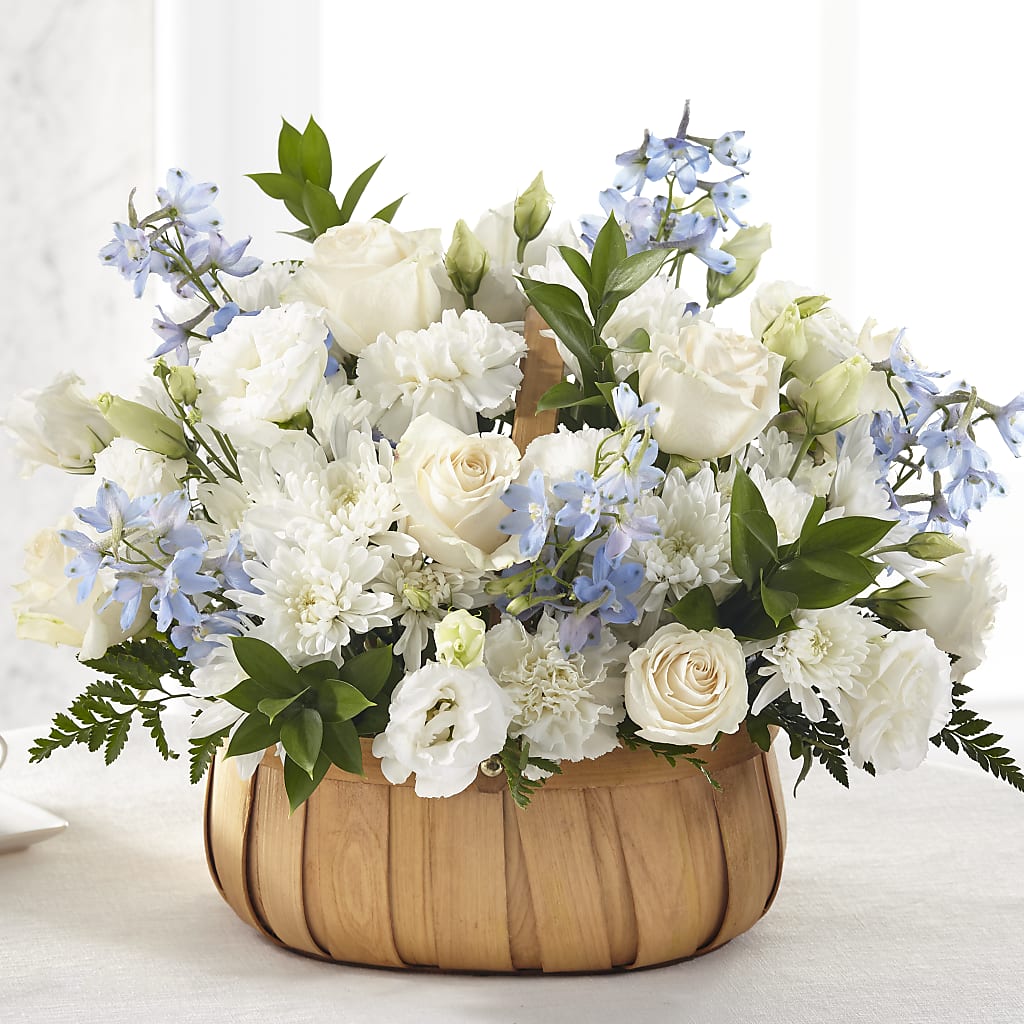 Sincerely Heartfelt Basket – Depot Des Fleurs, Montreal PQ