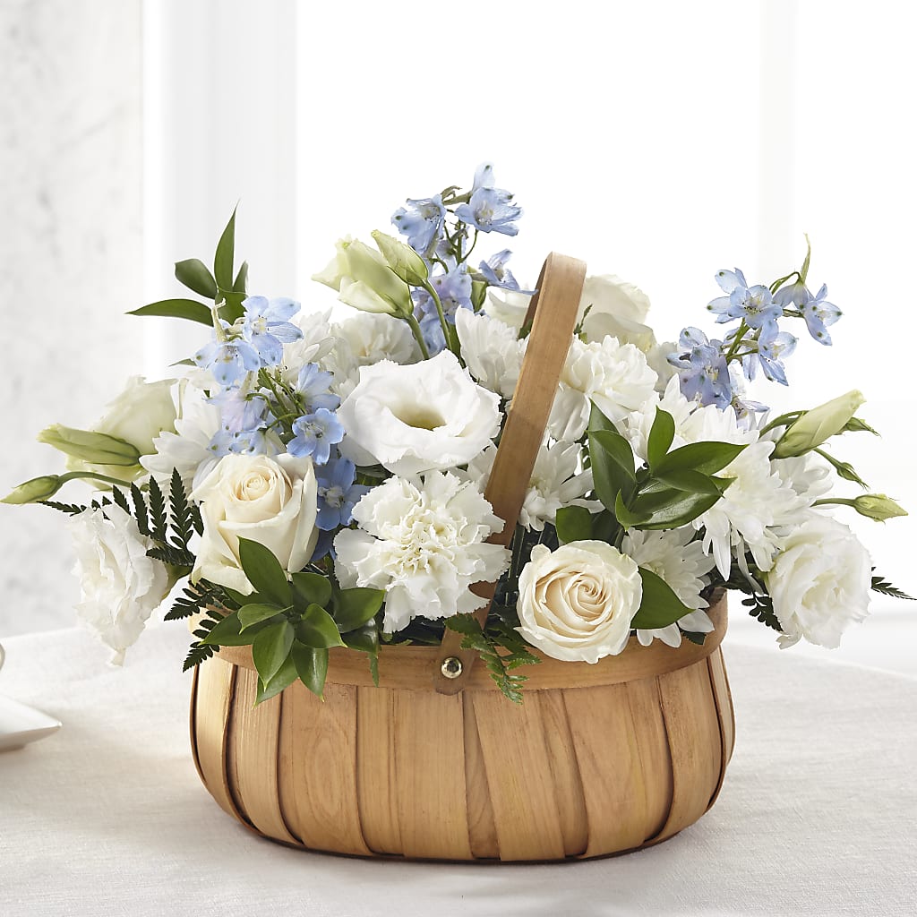 Sincerely Heartfelt Basket – Depot Des Fleurs, Montreal PQ
