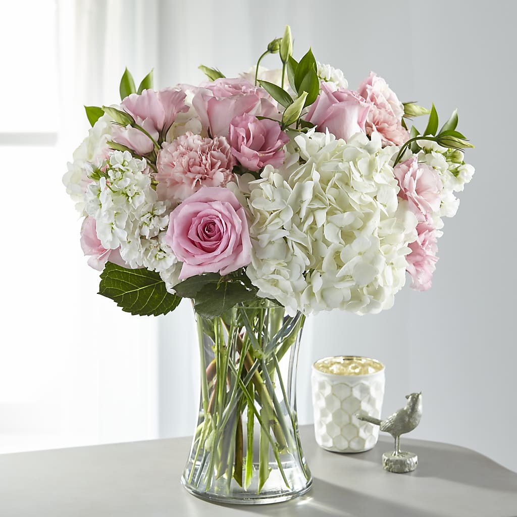 Guiding Grace Bouquet – Depot Des Fleurs, Montreal PQ