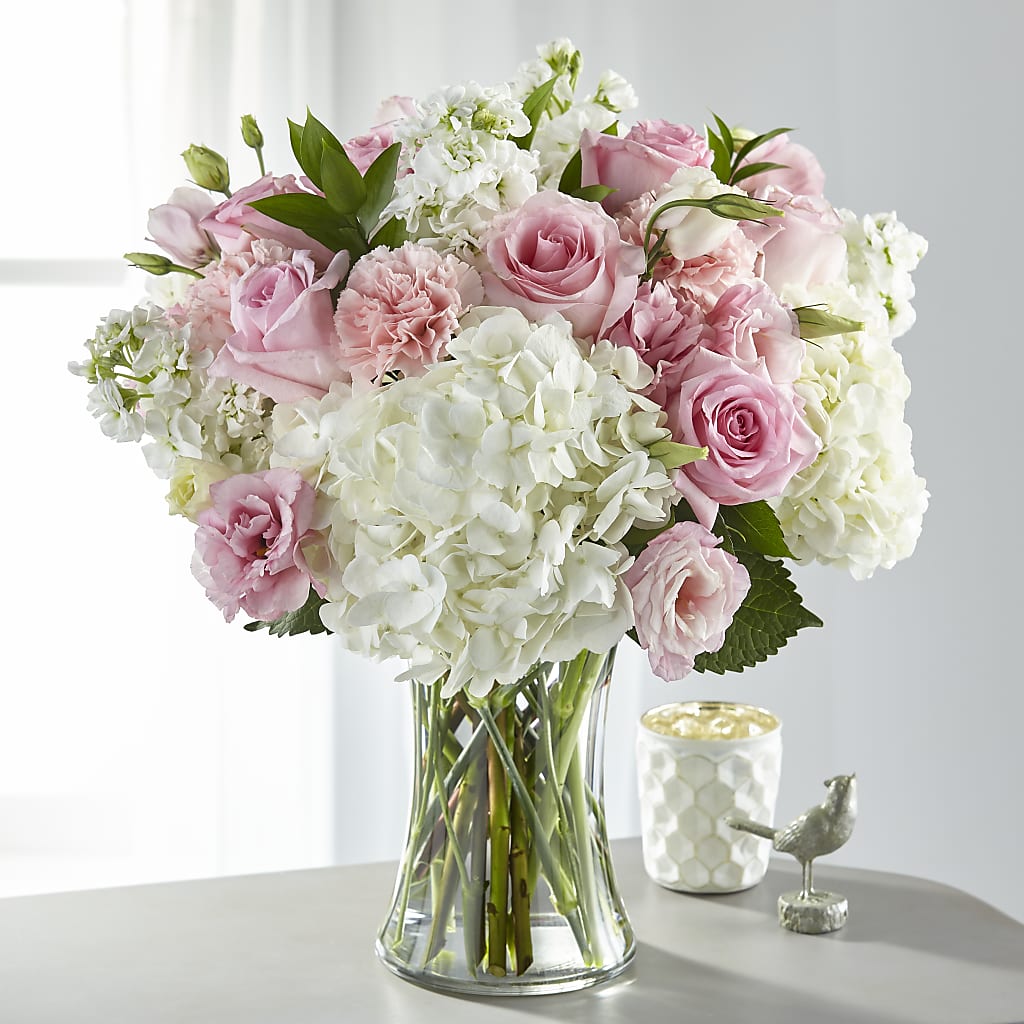 Guiding Grace Bouquet – Depot Des Fleurs, Montreal PQ