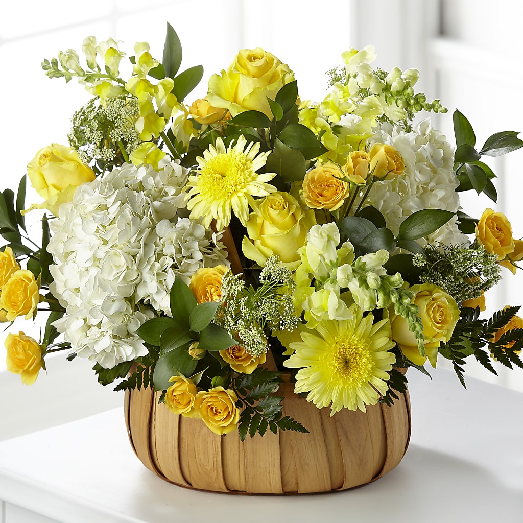 Rustic Remembrance Basket – Depot Des Fleurs, Montreal PQ