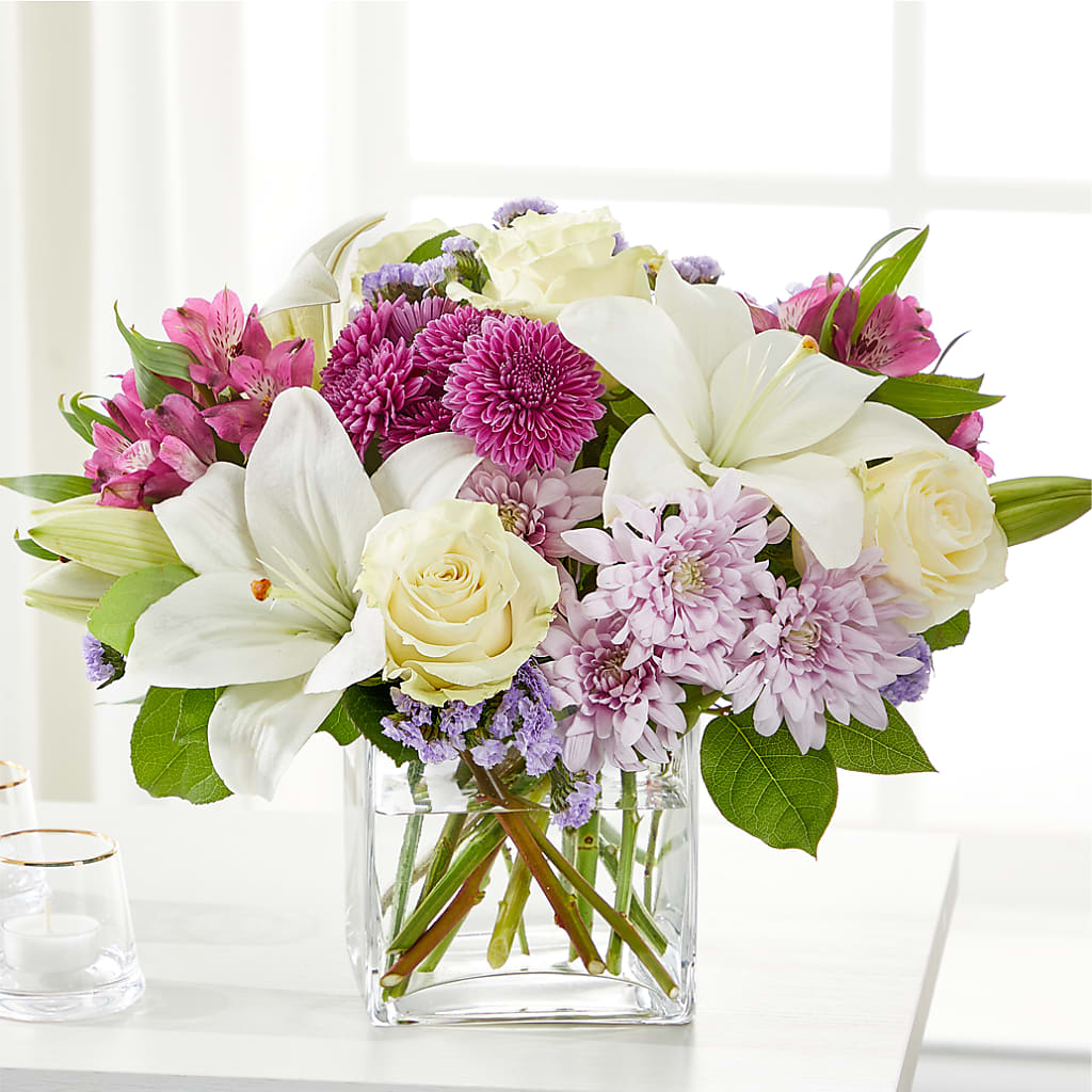 Cared For Bouquet – Depot Des Fleurs, Montreal PQ