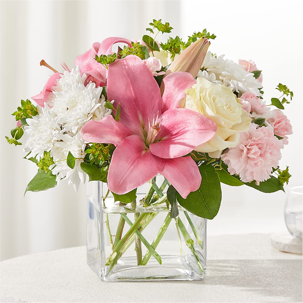 By Your Side Bouquet – Depot Des Fleurs, Montreal PQ