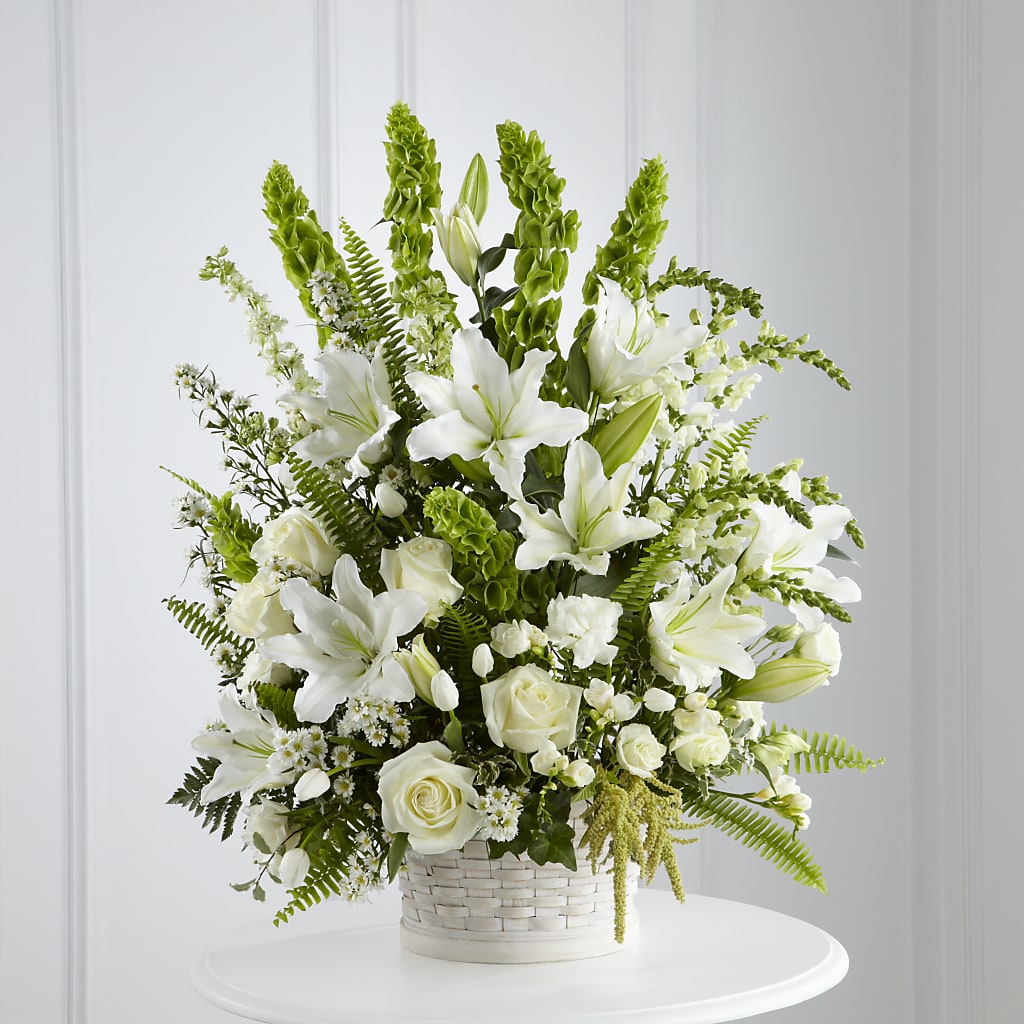 In Our Thoughts Arrangement – Depot Des Fleurs, Montreal PQ