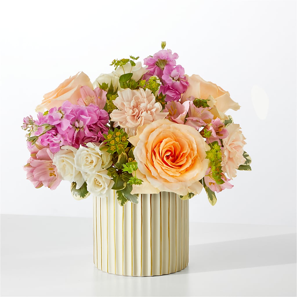 Paradise Bouquet with Ivory Vase – Depot Des Fleurs, Montreal PQ