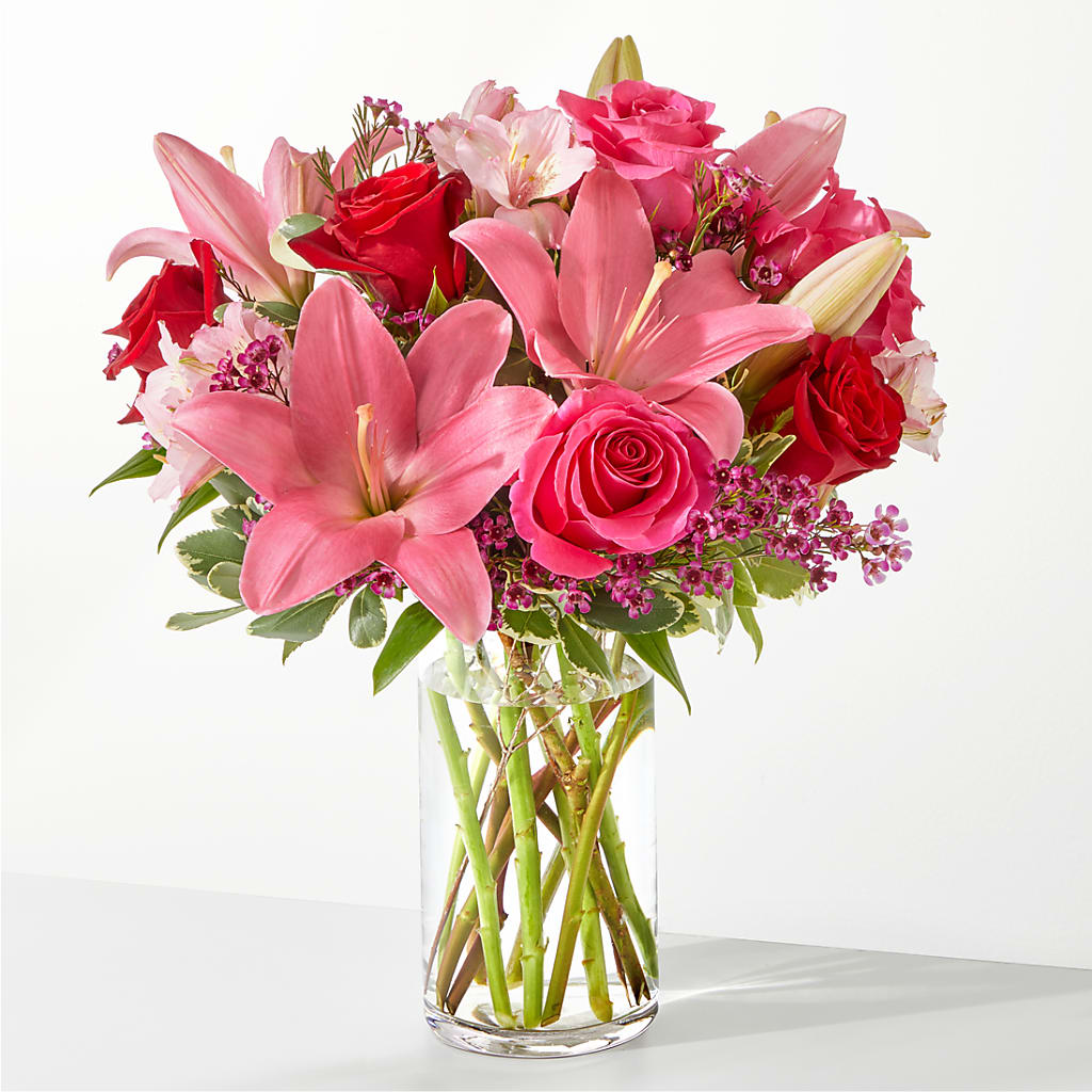 Lucky in Love Bouquet – Depot Des Fleurs, Montreal PQ