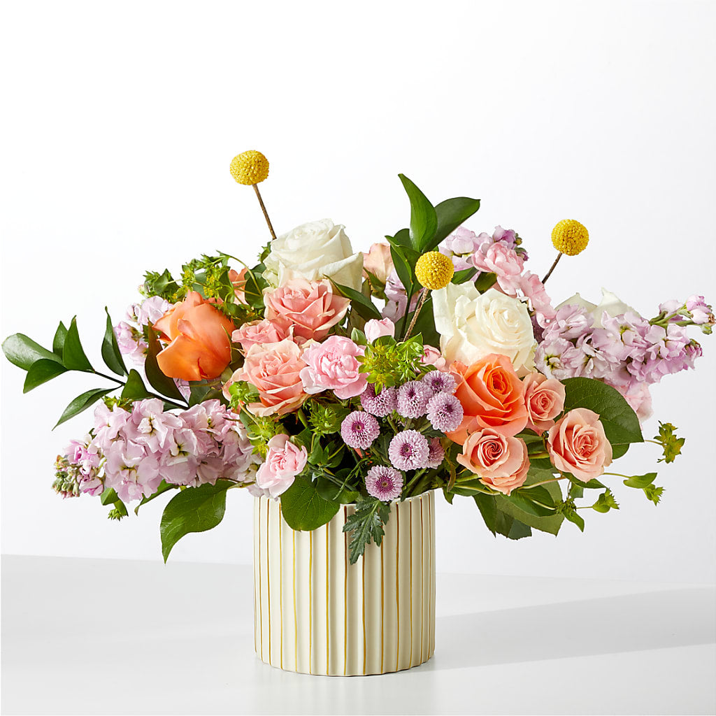 French Market Bouquet with Ivory Vase – Depot Des Fleurs, Montreal PQ
