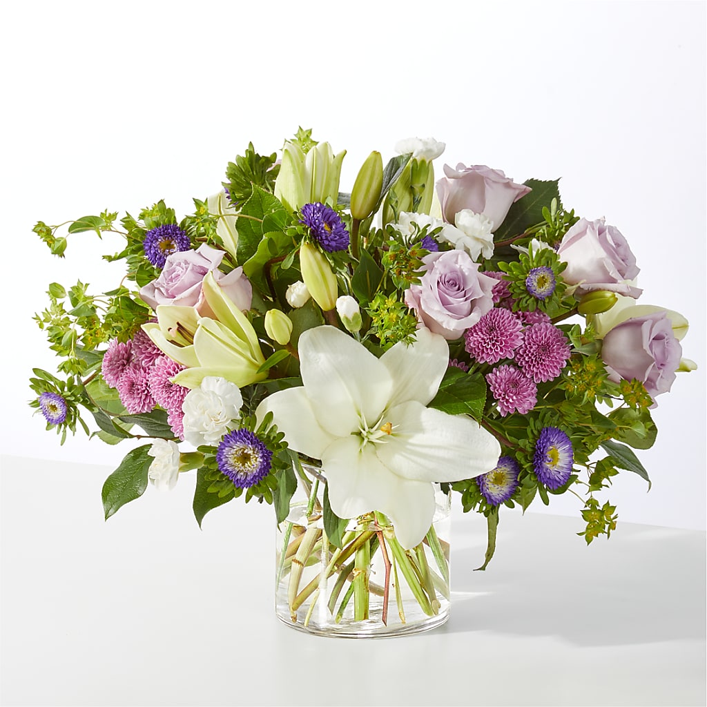 April Showers Bouquet – Depot Des Fleurs, Montreal PQ