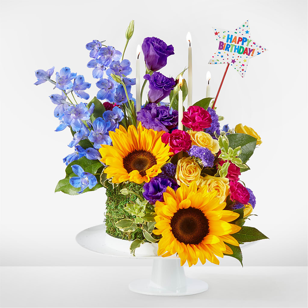 Star of the Day Floral Cake – Depot Des Fleurs, Montreal PQ
