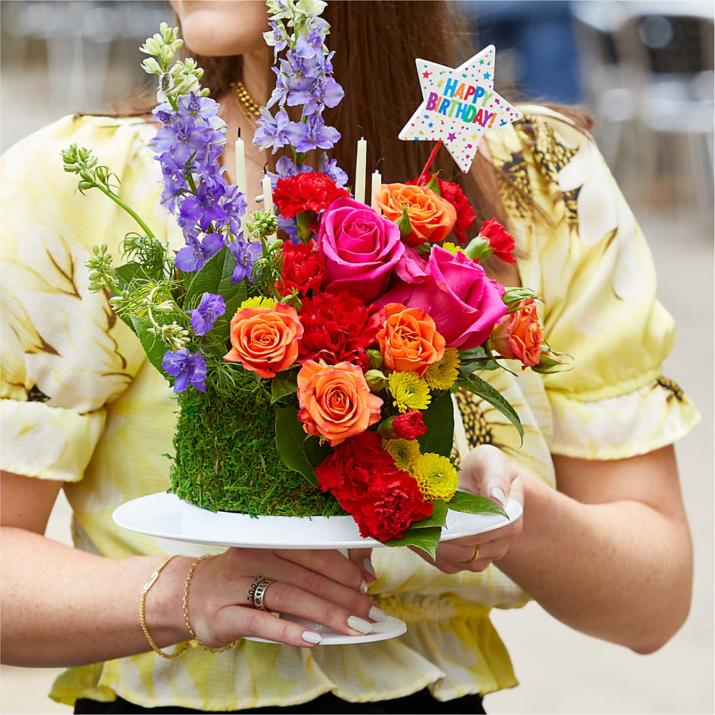 Best Year Yet Floral Cake – Depot Des Fleurs, Montreal PQ