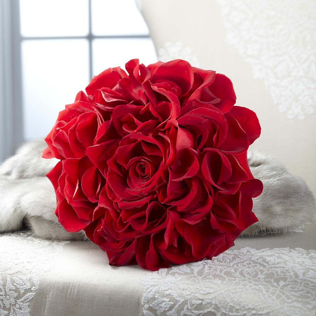 Composite Rose Bouquet – Depot Des Fleurs, Montreal PQ