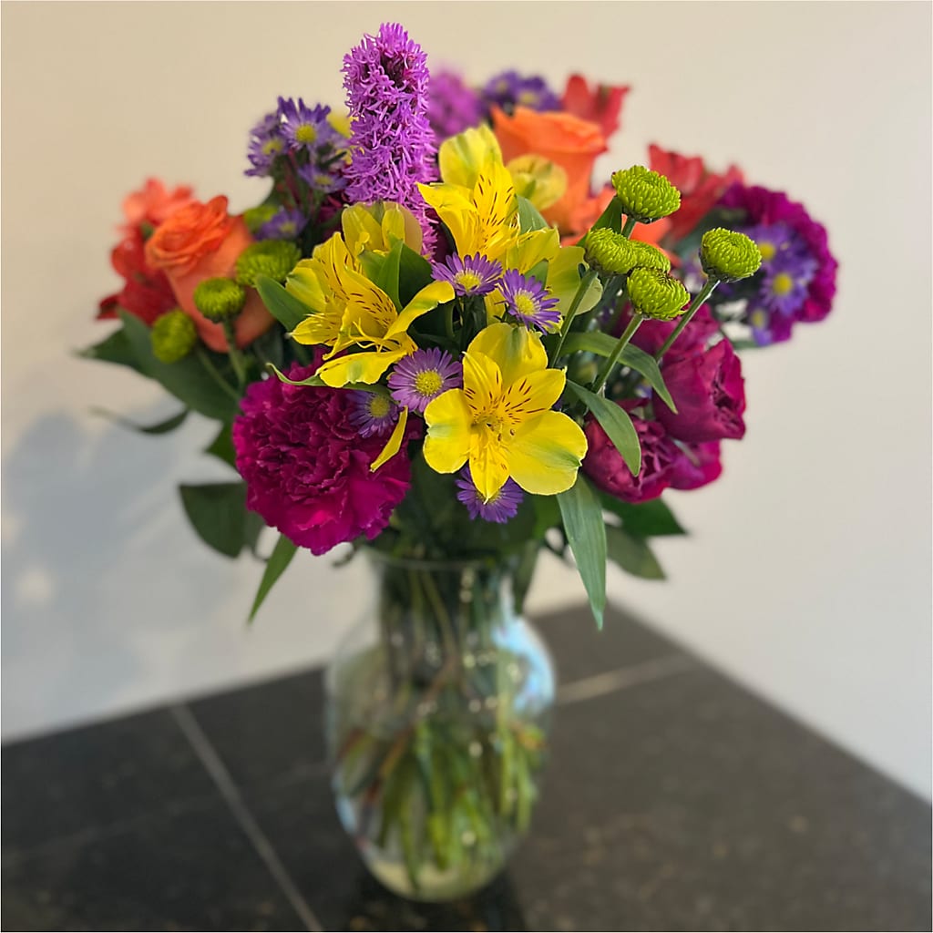 Bold & Bright – A Florist Original –  Depot Des Fleurs, Montreal PQ