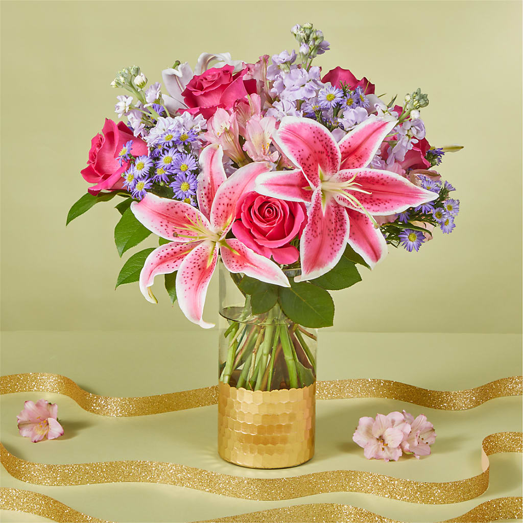 Pressing Petals Bouquet –  Depot Des Fleurs, Montreal PQ