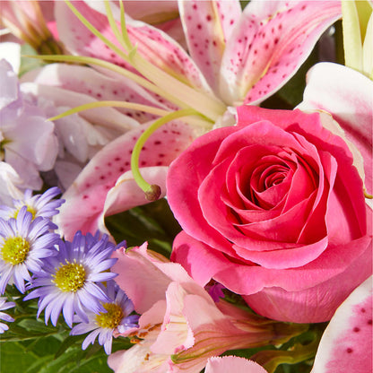 Pressing Petals Bouquet –  Depot Des Fleurs, Montreal PQ
