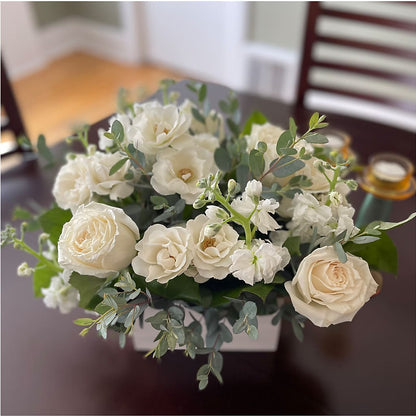 Fresh Linen Box Bouquet –  Depot Des Fleurs, Montreal PQ