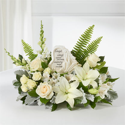 Holding You Close Arrangement –  Depot Des Fleurs, Montreal PQ