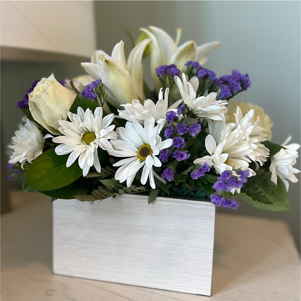 Beyond Blue Box Bouquet –  Depot Des Fleurs, Montreal PQ