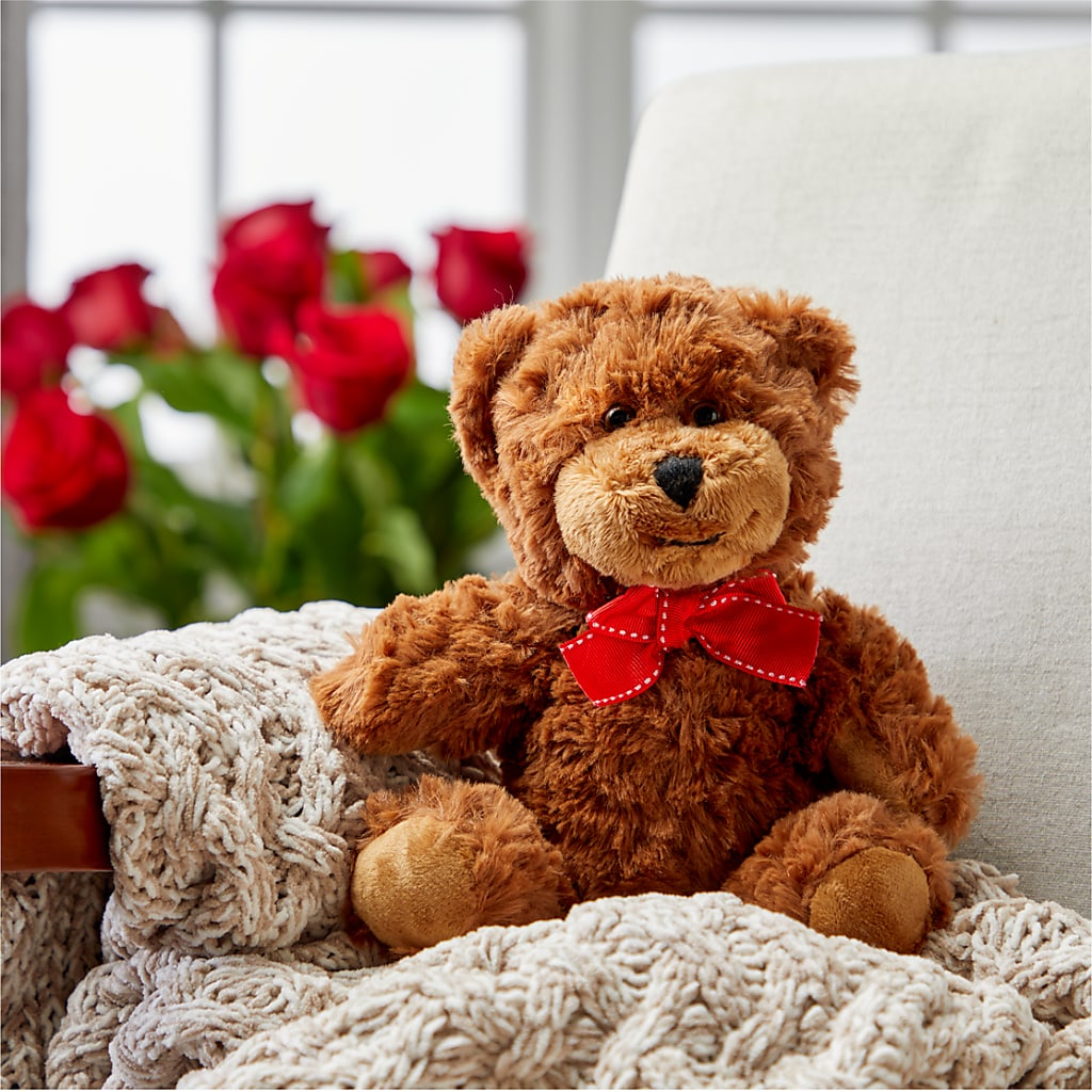 Romantic Long Stem Red Rose Bouquet Bundles –  Depot Des Fleurs, Montreal PQ