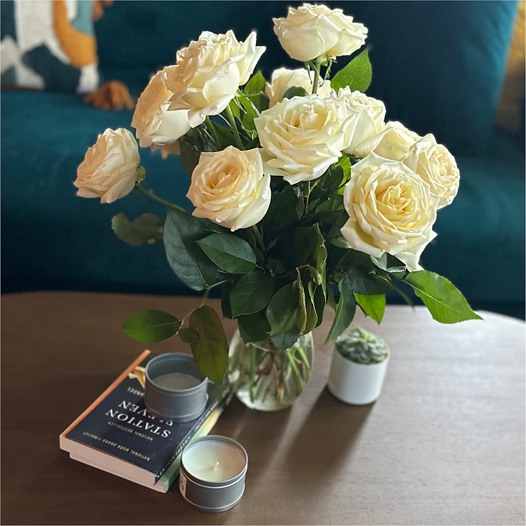 Long Stem Yellow Rose Bouquet –  Depot Des Fleurs, Montreal PQ