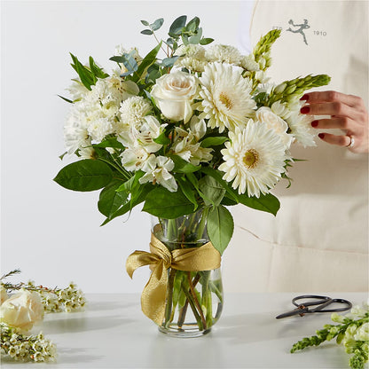 New Beginnings – A Florist Original –  Depot Des Fleurs, Montreal PQ