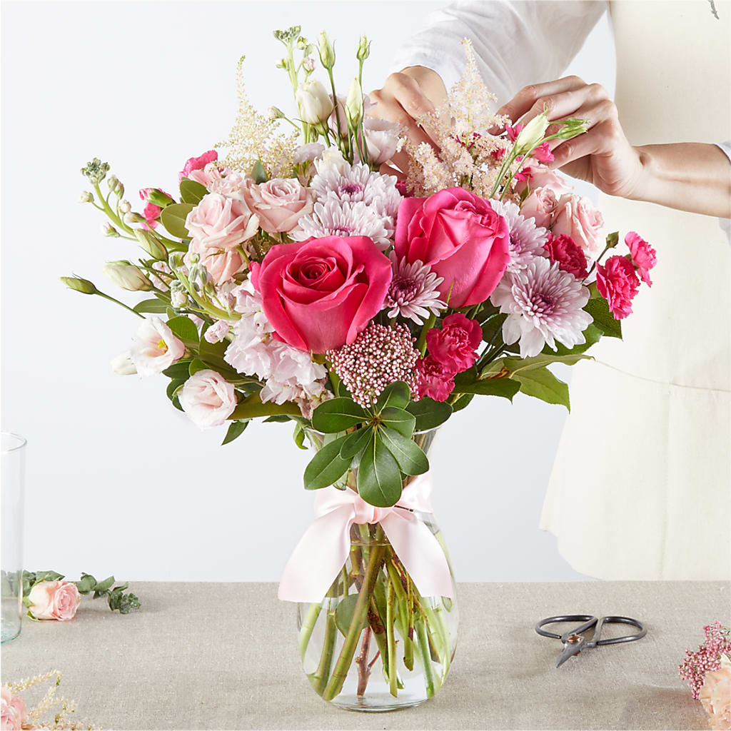 Pink Ribbon - A Florist Original –  Depot Des Fleurs, Montreal PQ