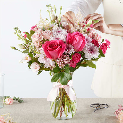 Pink Ribbon - A Florist Original –  Depot Des Fleurs, Montreal PQ