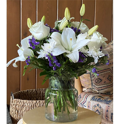 Beyond Blue Bouquet –  Depot Des Fleurs, Montreal PQ